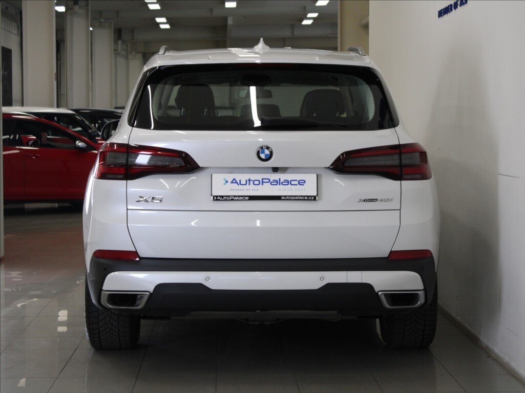 BMW X5 SUV / Terénní 3,0 l 245 kw