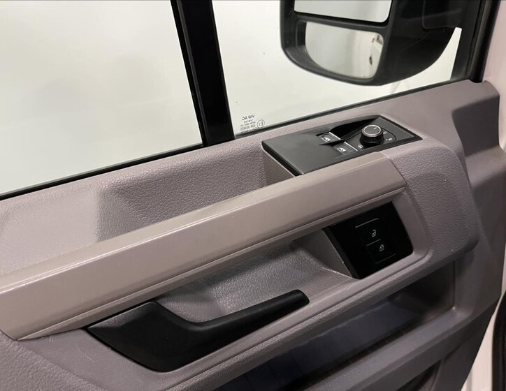 Volkswagen Crafter Skříň 2,0 l 103 kw