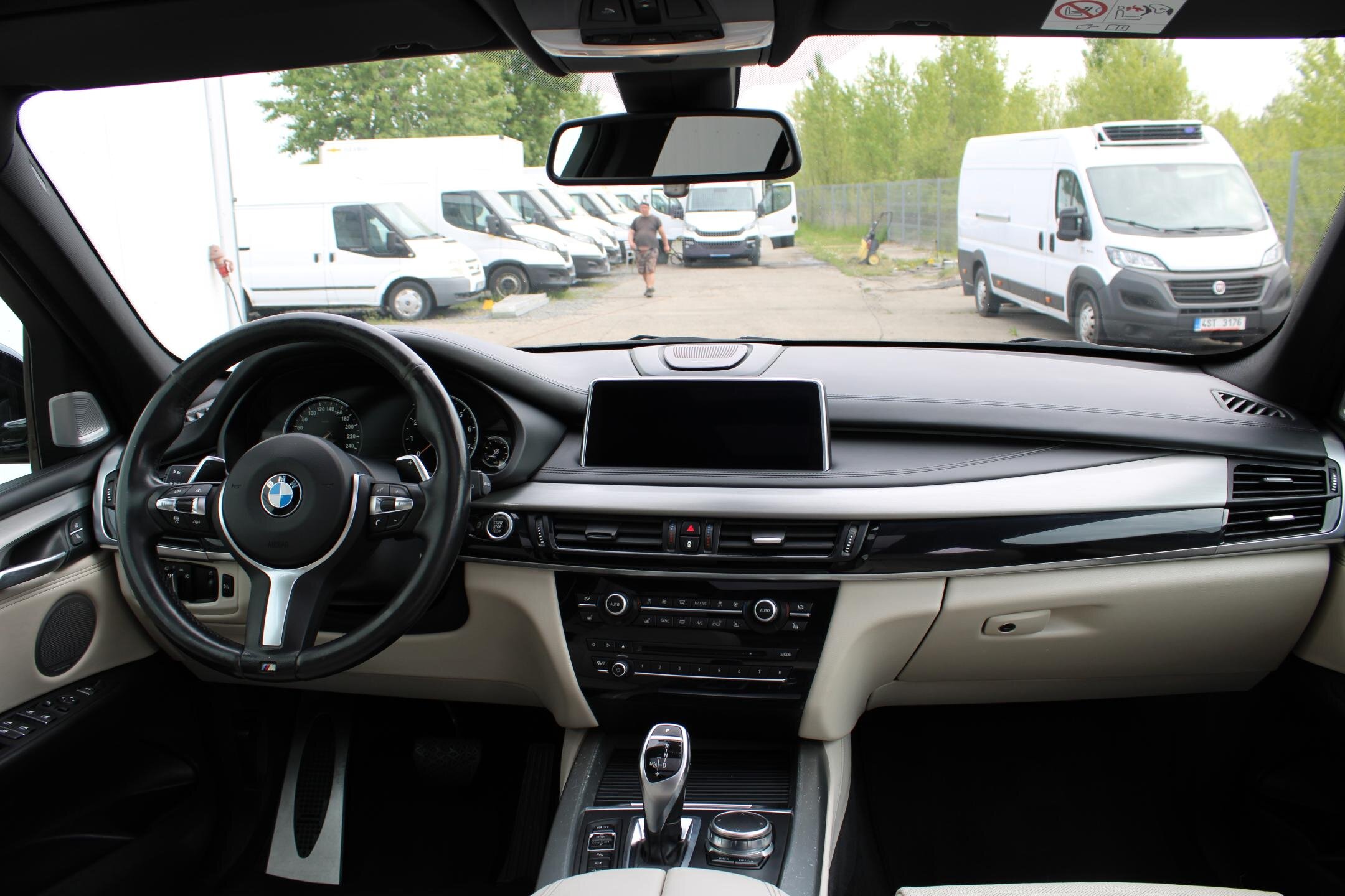 BMW X5 SUV / Terénní 3,0 l 225 kw