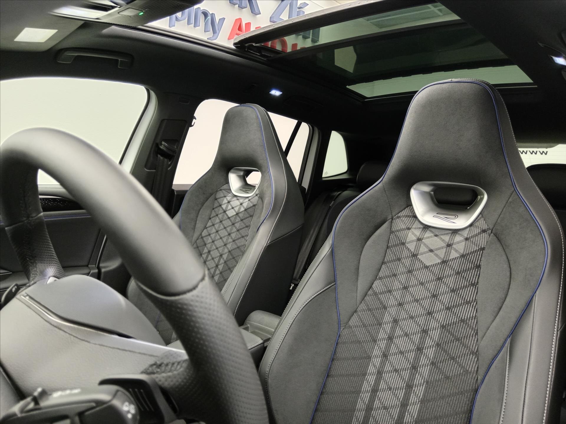 Volkswagen Tiguan Kombi 1,5 l 130 kw