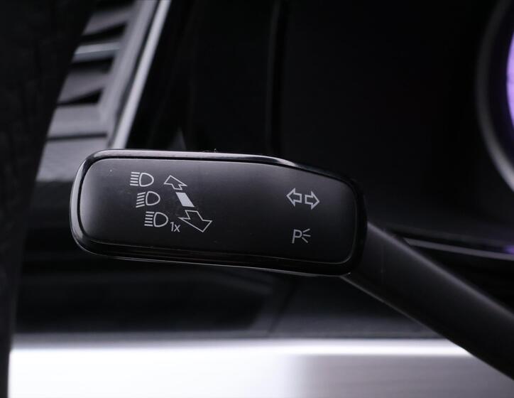 Volkswagen Multivan 22