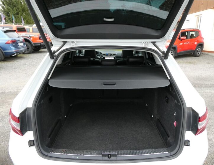 Škoda Superb Kombi 2,0 l 140 kw