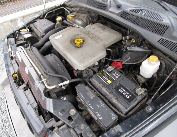 Jeep Cherokee Kombi 2,5 l 105 kw