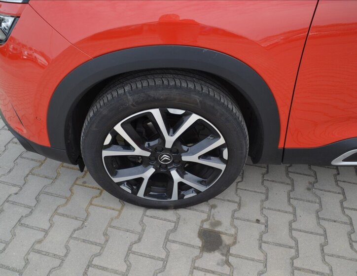 Citroën C5 Aircross SUV / Terénní 1,6 l 133 kw