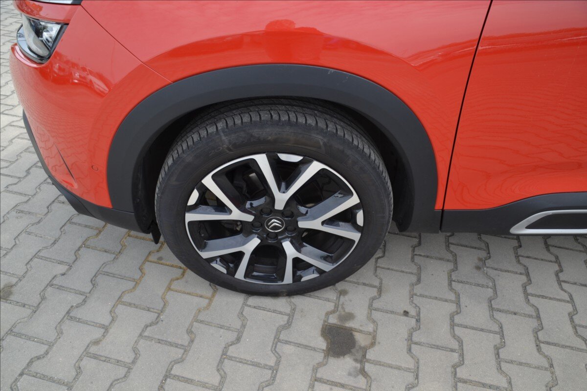 Citroën C5 Aircross SUV / Terénní 1,6 l 133 kw