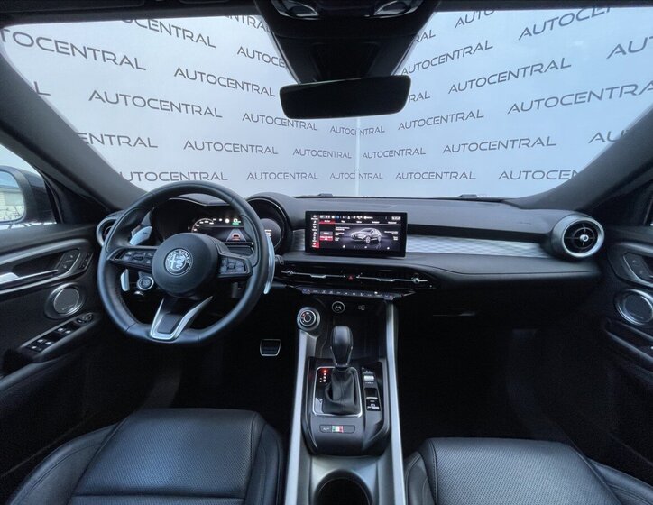 Alfa Romeo Tonale SUV 1,5 l 118 kw