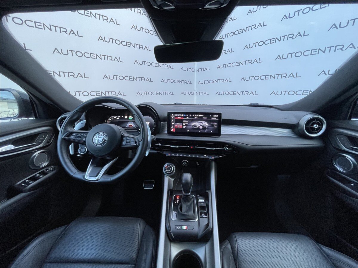 Alfa Romeo Tonale SUV 1,5 l 118 kw