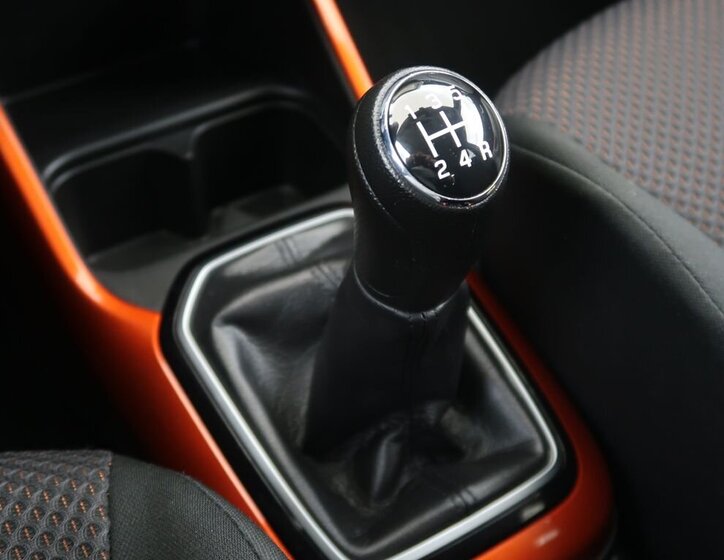 Suzuki Ignis SUV 1,2 l 66 kw