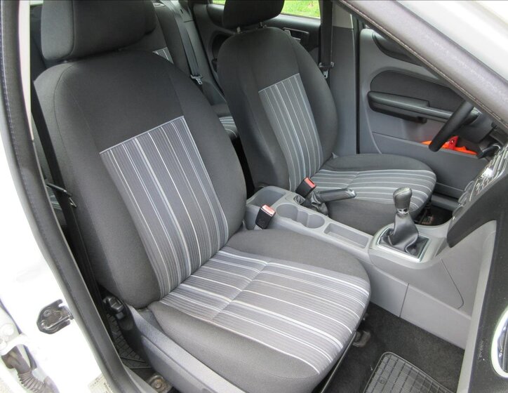 Ford Focus Kombi 1,6 l 66 kw