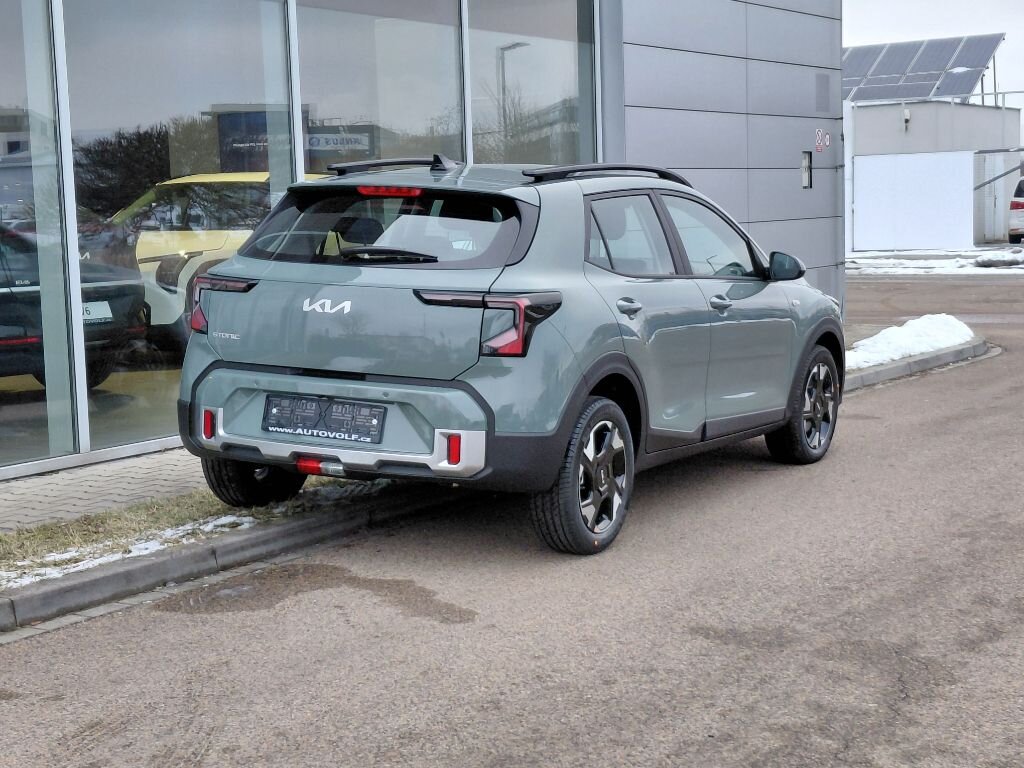 KIA Stonic Hatchback 998,0 74 kw