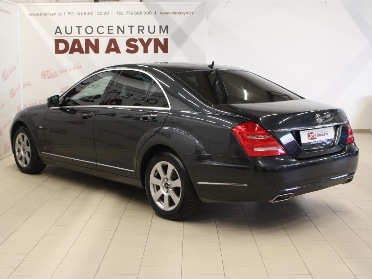 Mercedes-Benz Třídy S Sedan / Limuzína 3,0 l 190 kw