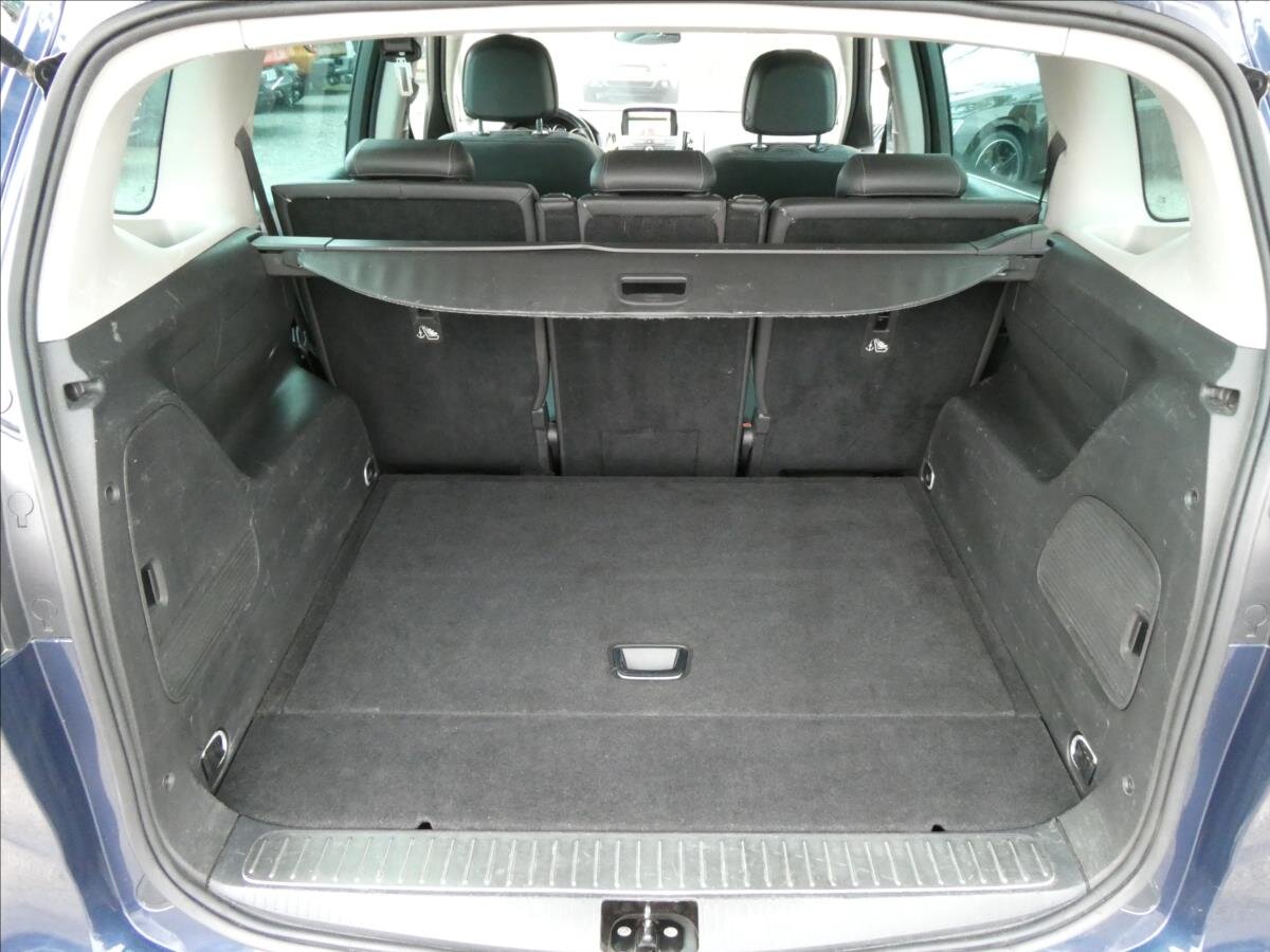 Opel Zafira MPV 2,0 l 121 kw