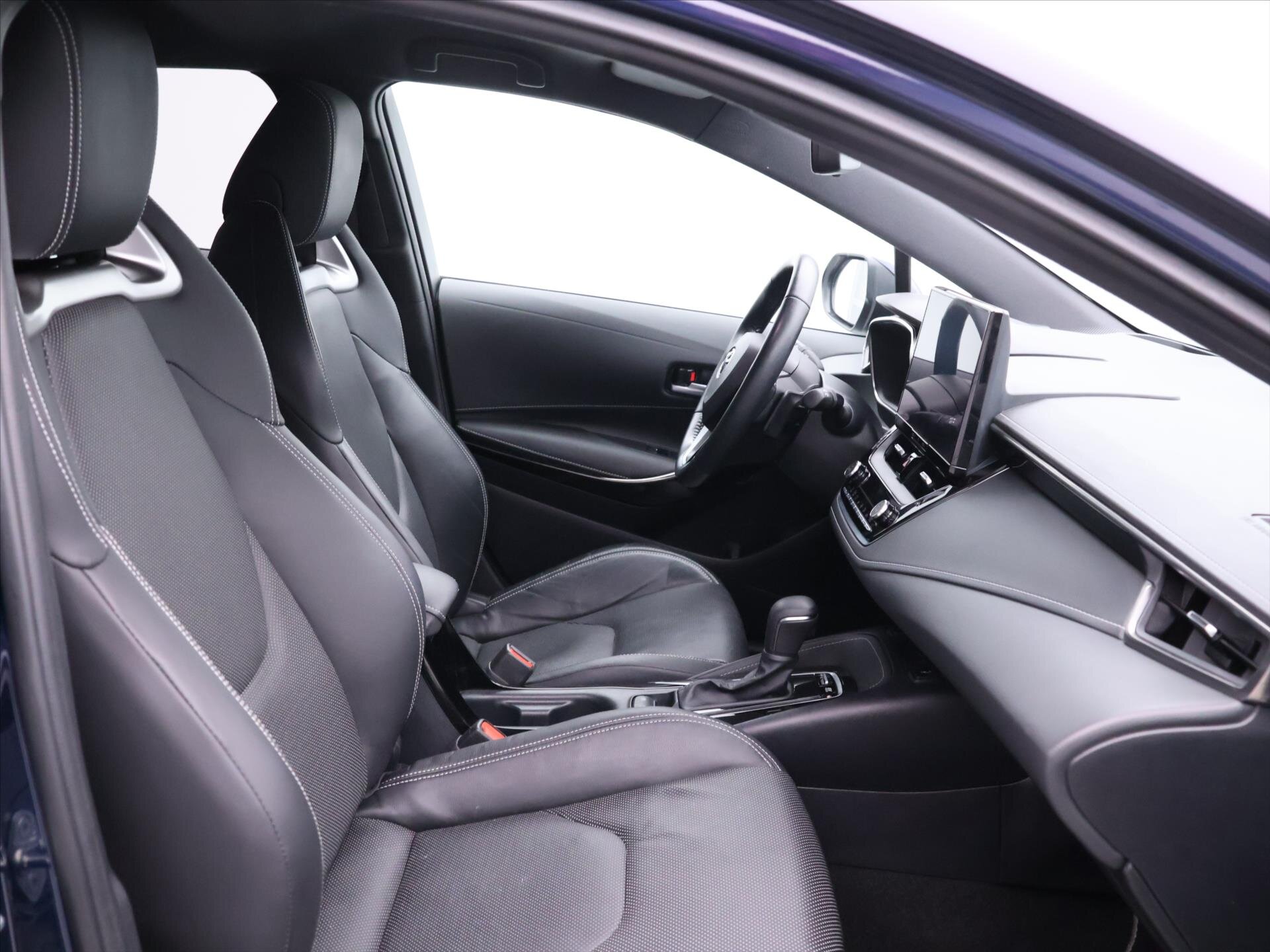 Toyota Corolla Kombi 2,0 l 112 kw