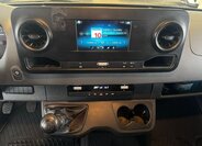 Mercedes-Benz Sprinter 12