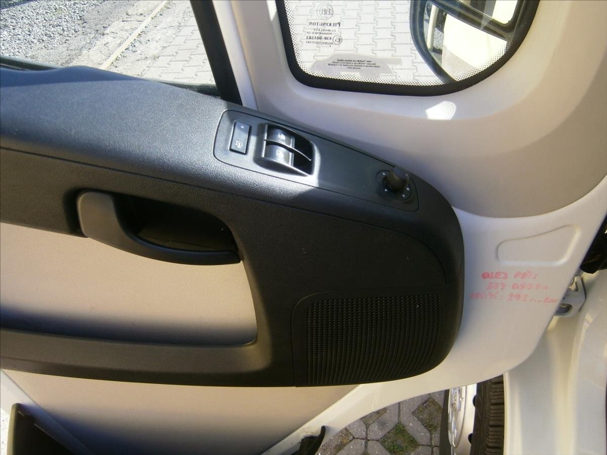 Peugeot Boxer Ostatní 2,2 l 81 kw