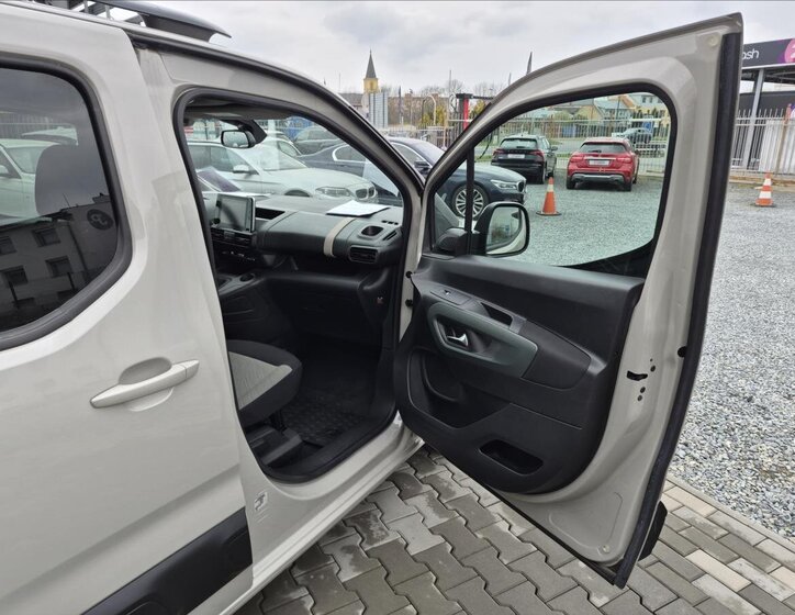 Citroën Berlingo MPV 1,5 l 96 kw