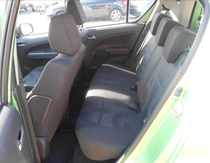 Opel Agila Hatchback 1,2 l 63 kw