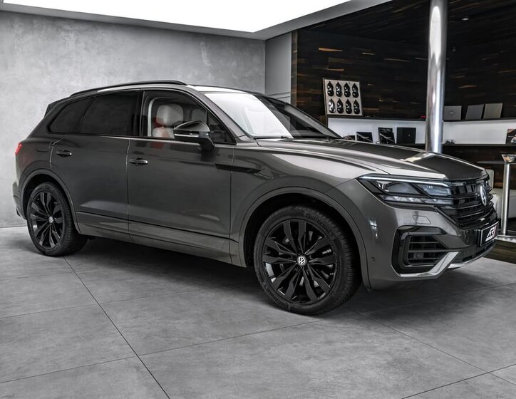 Volkswagen Touareg SUV 4,0 l 310 kw