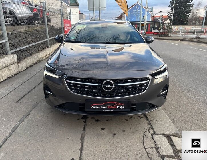 Opel Insignia Kombi 2,0 l 128 kw