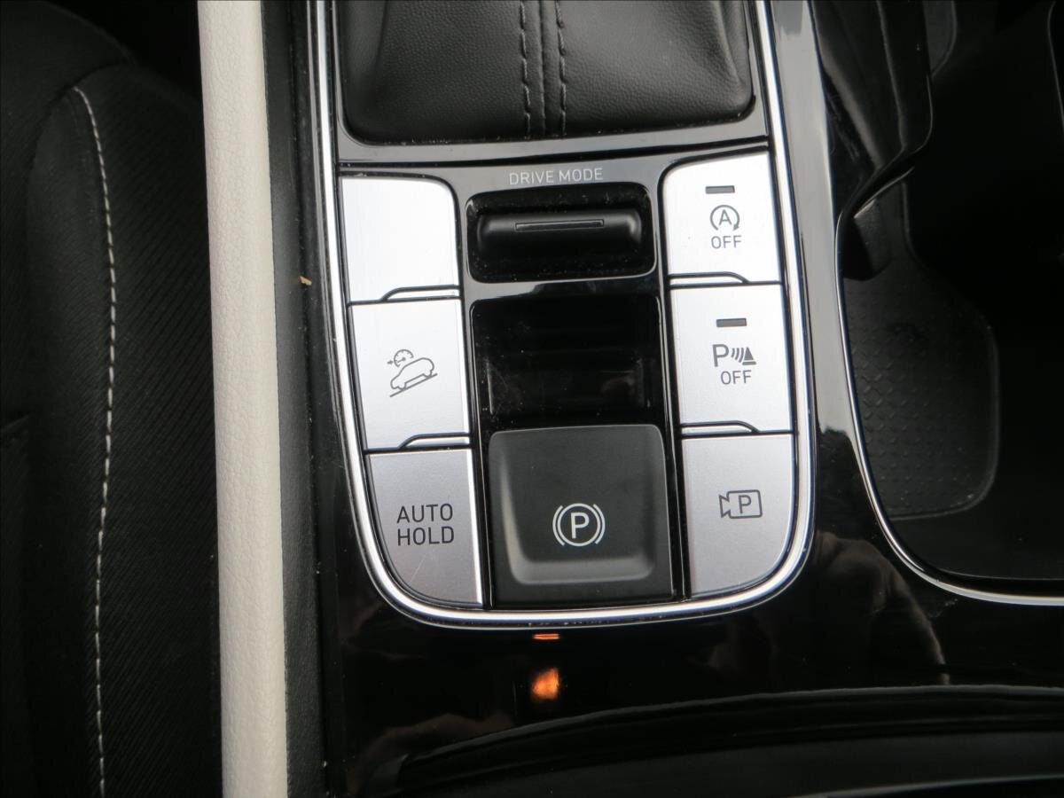 Hyundai Tucson SUV 1,6 l 110 kw