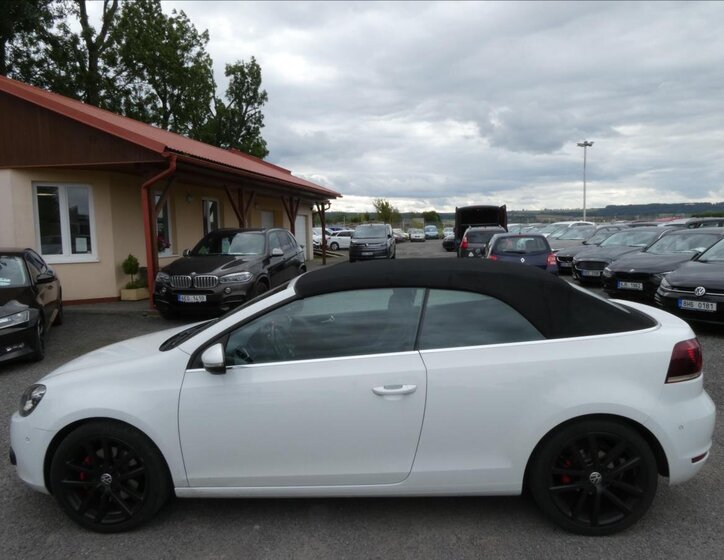 Volkswagen Golf Kabriolet 2,0 l 103 kw