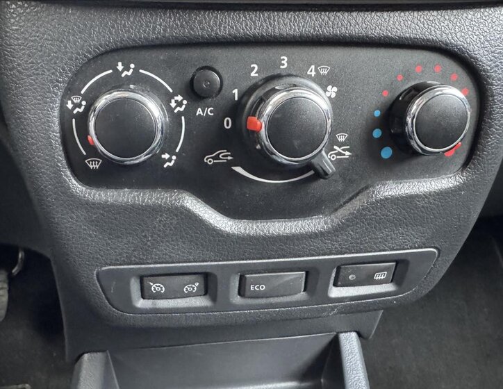 Dacia Lodgy Kombi 1,6 l 60 kw