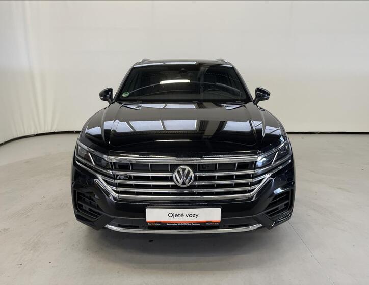 Volkswagen Touareg 4