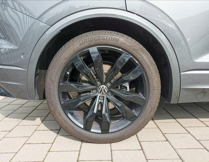 Volkswagen Touareg 18