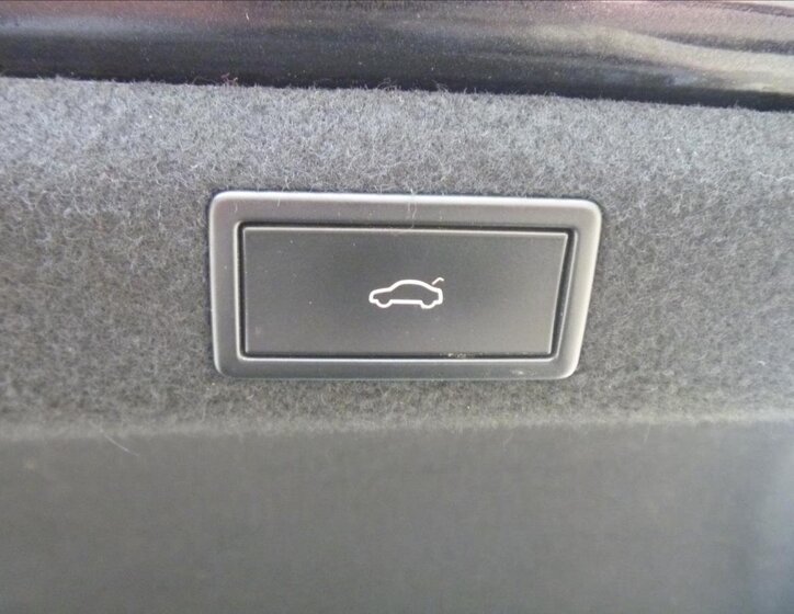 Škoda Superb Liftback 2,0 l 140 kw