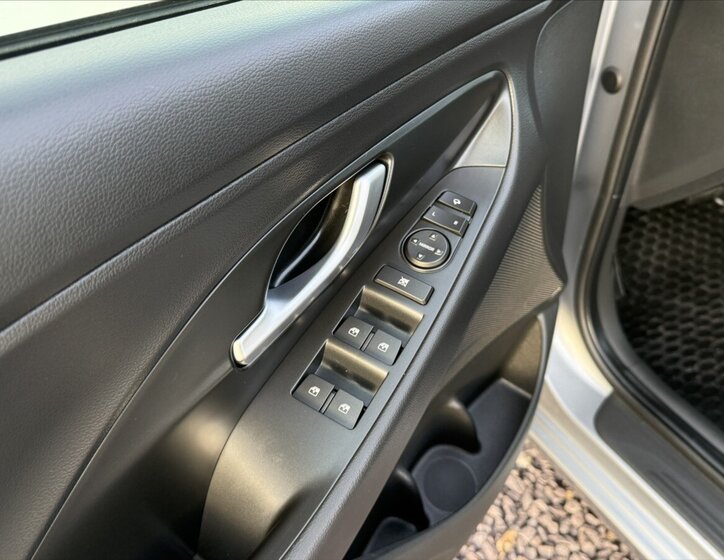 Hyundai i30 Kombi 1,5 l 103 kw