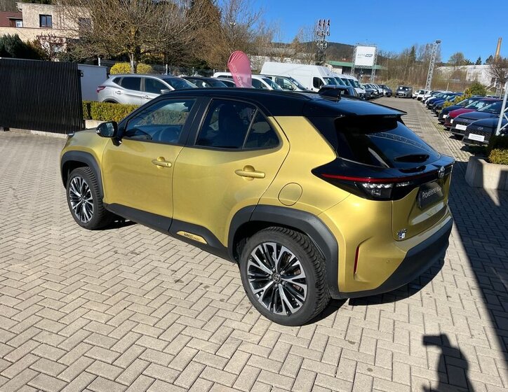 Toyota Yaris Cross SUV / Terénní 1,5 l 68 kw