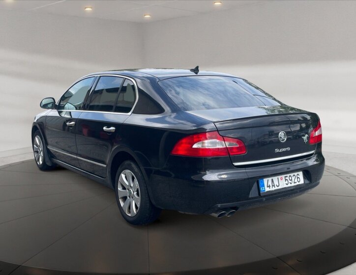 Škoda Superb Liftback 2,0 l 103 kw