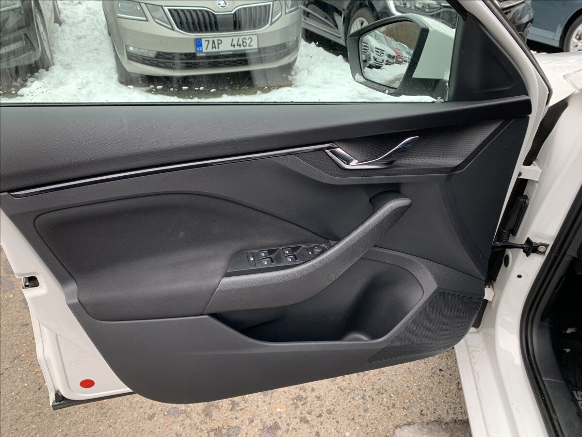 Škoda Scala Hatchback 999,0 81 kw