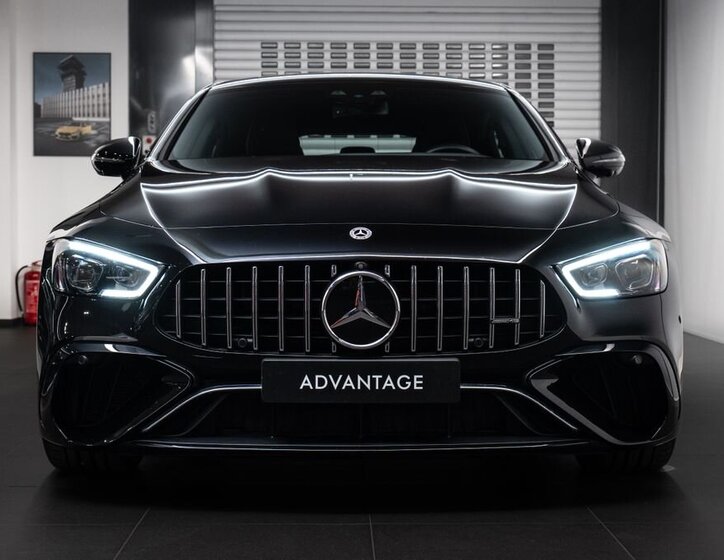 Mercedes-Benz AMG GT SUV / Terénní 4,0 l 430 kw