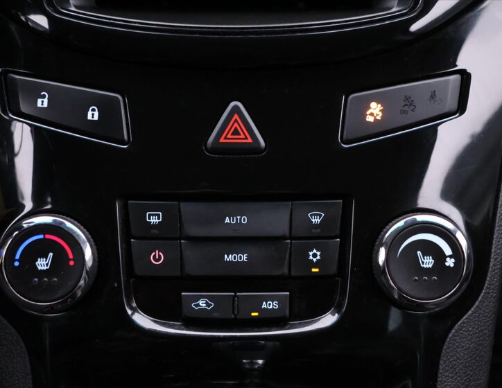 Chevrolet Orlando MPV 2,0 l 120 kw