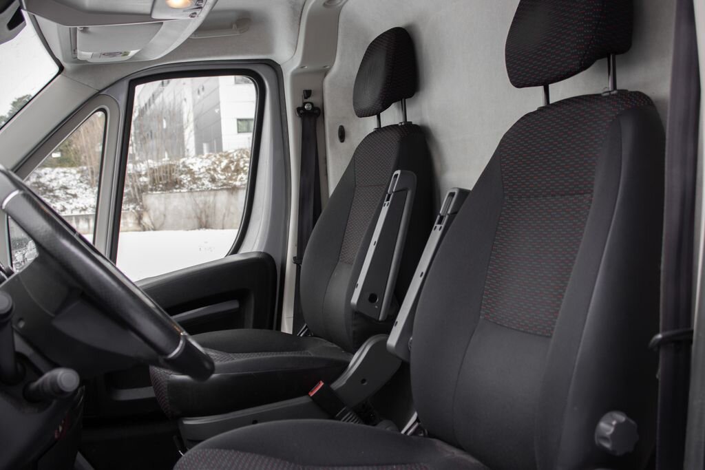 Peugeot Boxer Skříň 2,2 l 121 kw