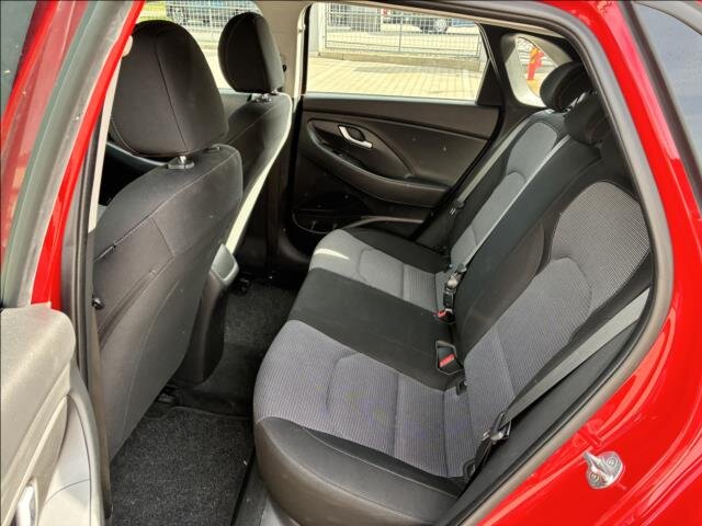 Hyundai i30 Hatchback 998,0 88 kw