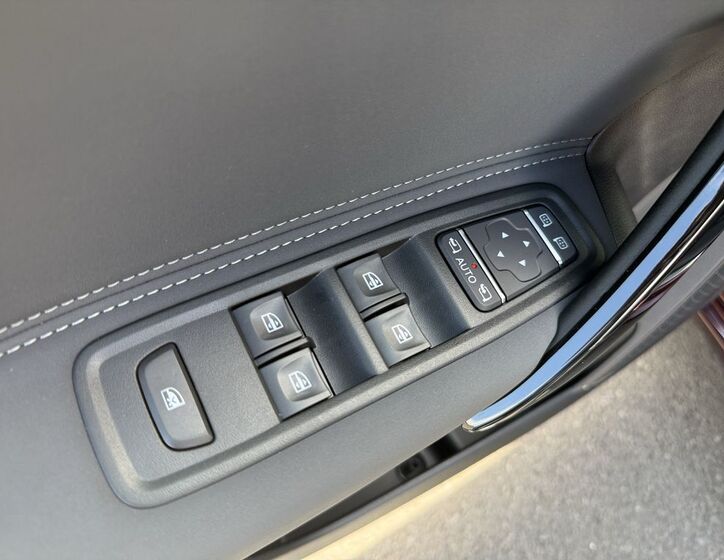 Mercedes-Benz Ostatní 24