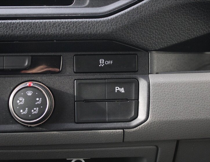 Volkswagen Crafter Skříň 2,0 l 103 kw