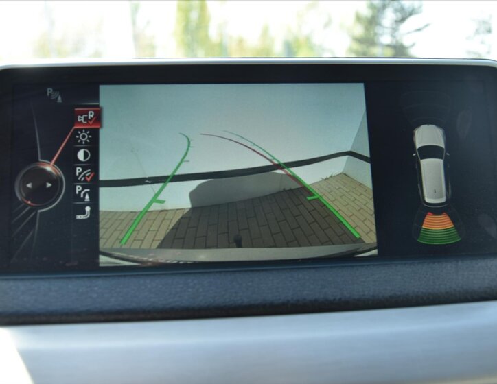 BMW X5 SUV / Terénní 3,0 l 204 kw