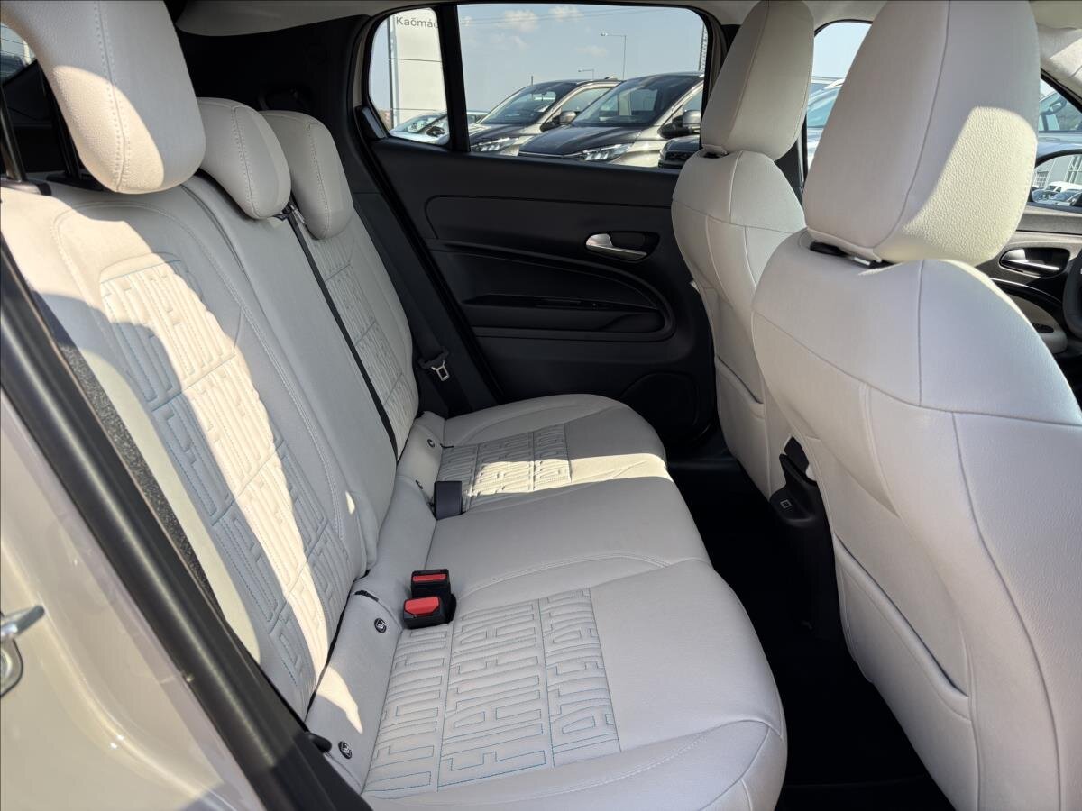 Fiat 600 SUV / Terénní 1,2 l 100 kw