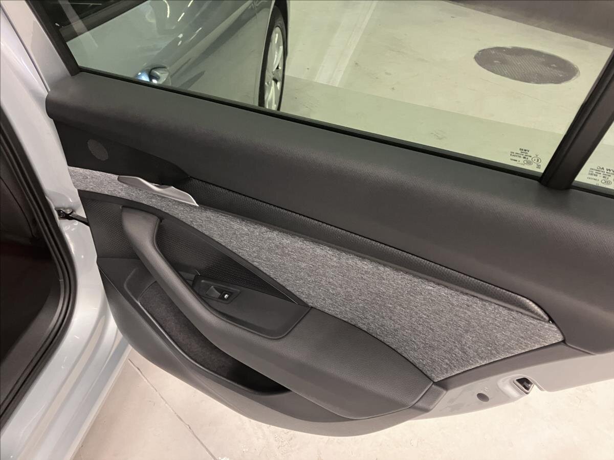 Škoda Superb Kombi 2,0 l 110 kw