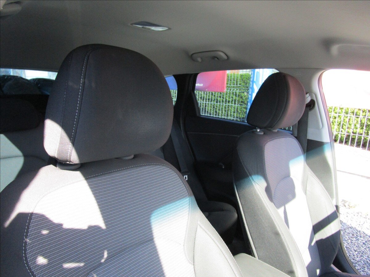 Hyundai i30 Kombi 1,6 l 81 kw