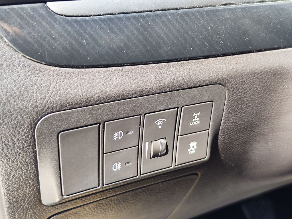 Hyundai Santa Fe SUV / Terénní 2,2 l 145 kw