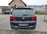 Volkswagen Tiguan 7