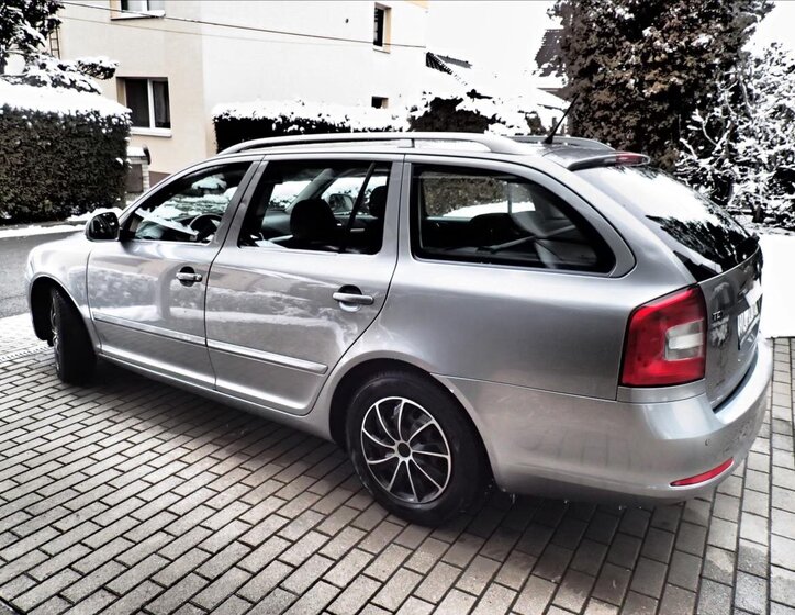 Škoda Octavia Kombi 1,6 l 77 kw