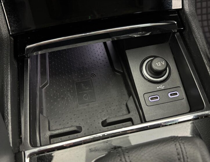 Škoda Karoq SUV 2,0 l 110 kw