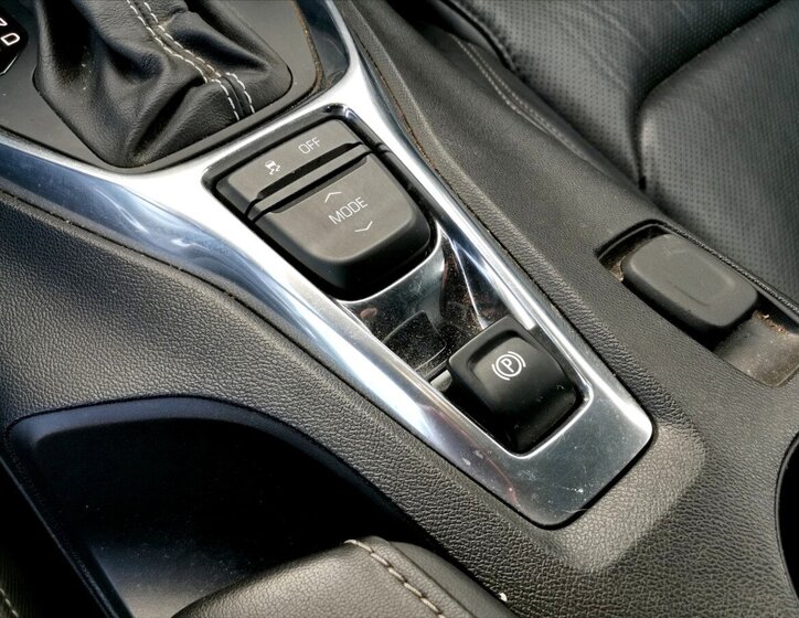 Chevrolet Camaro Kupé 6,2 l 333 kw