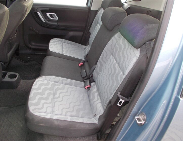 Škoda Roomster MPV 1,4 l 63 kw