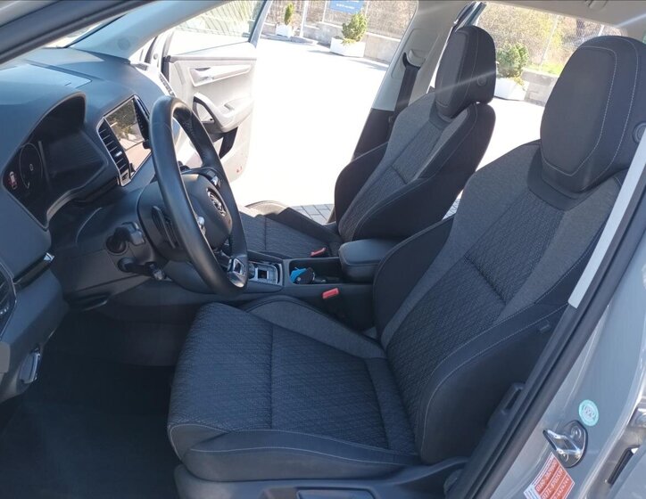 Škoda Karoq SUV / Terénní 2,0 l 110 kw